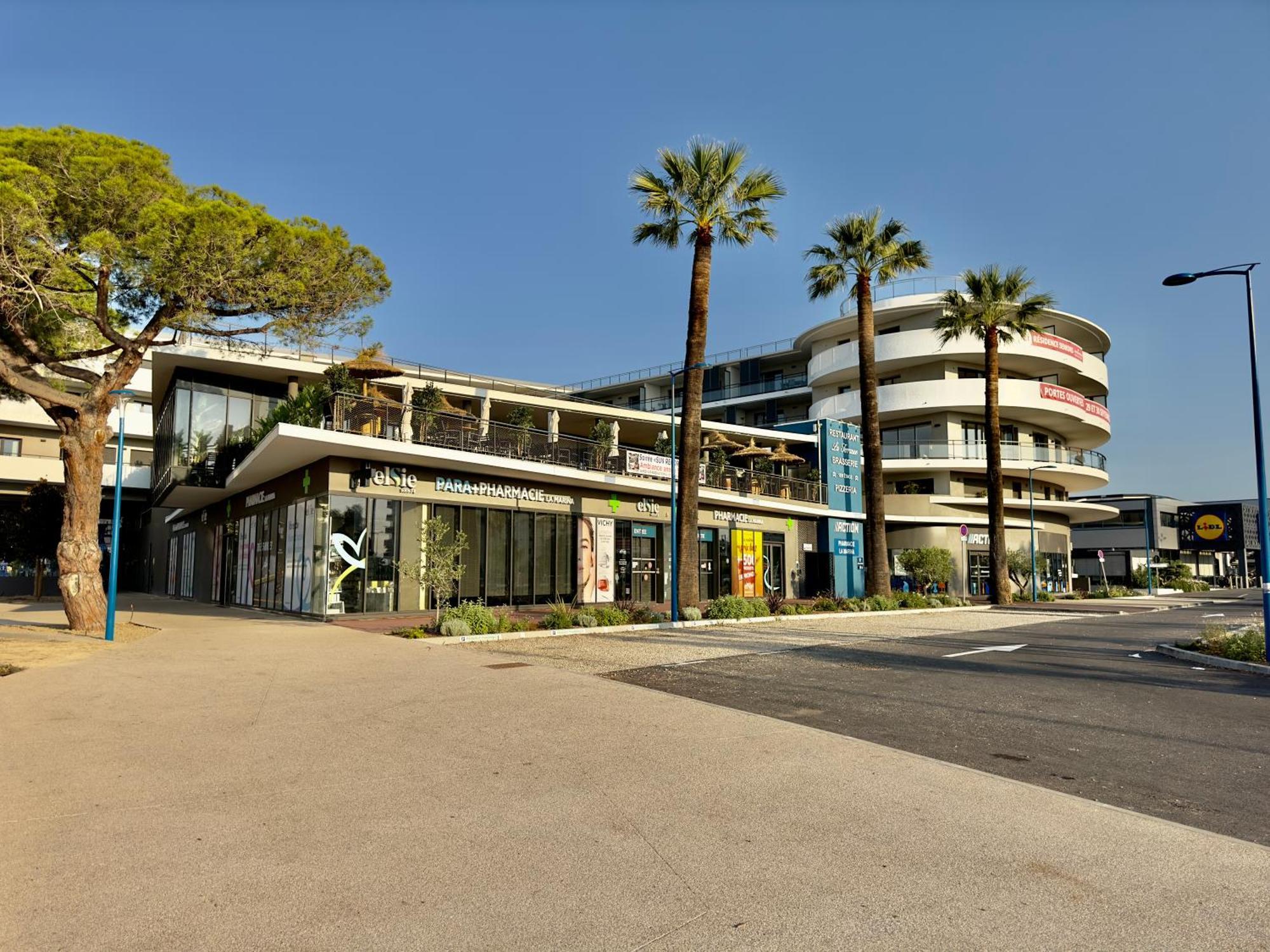 Regent Cote D'Azur Air-Conditioned, Pool, Garden & Parking Villeneuve-Loubet Ngoại thất bức ảnh